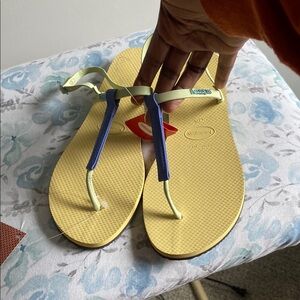 Havaianas Yellow and Blue Sandals for Summer